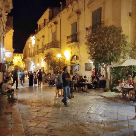 Casa Sicilia - Riviera Sicily Beach Guest House دونّالوكاتا المظهر الخارجي الصورة