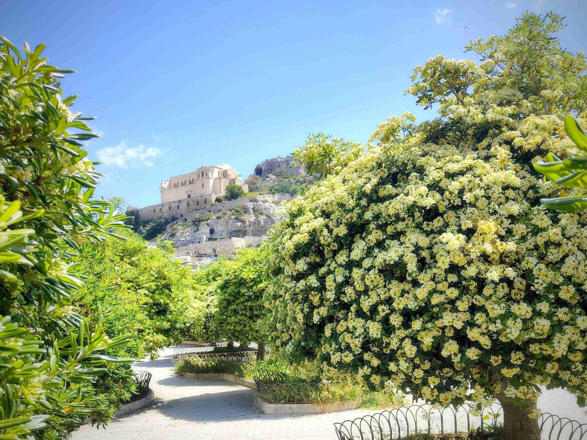 Casa Sicilia - Riviera Sicily Beach Guest House دونّالوكاتا المظهر الخارجي الصورة