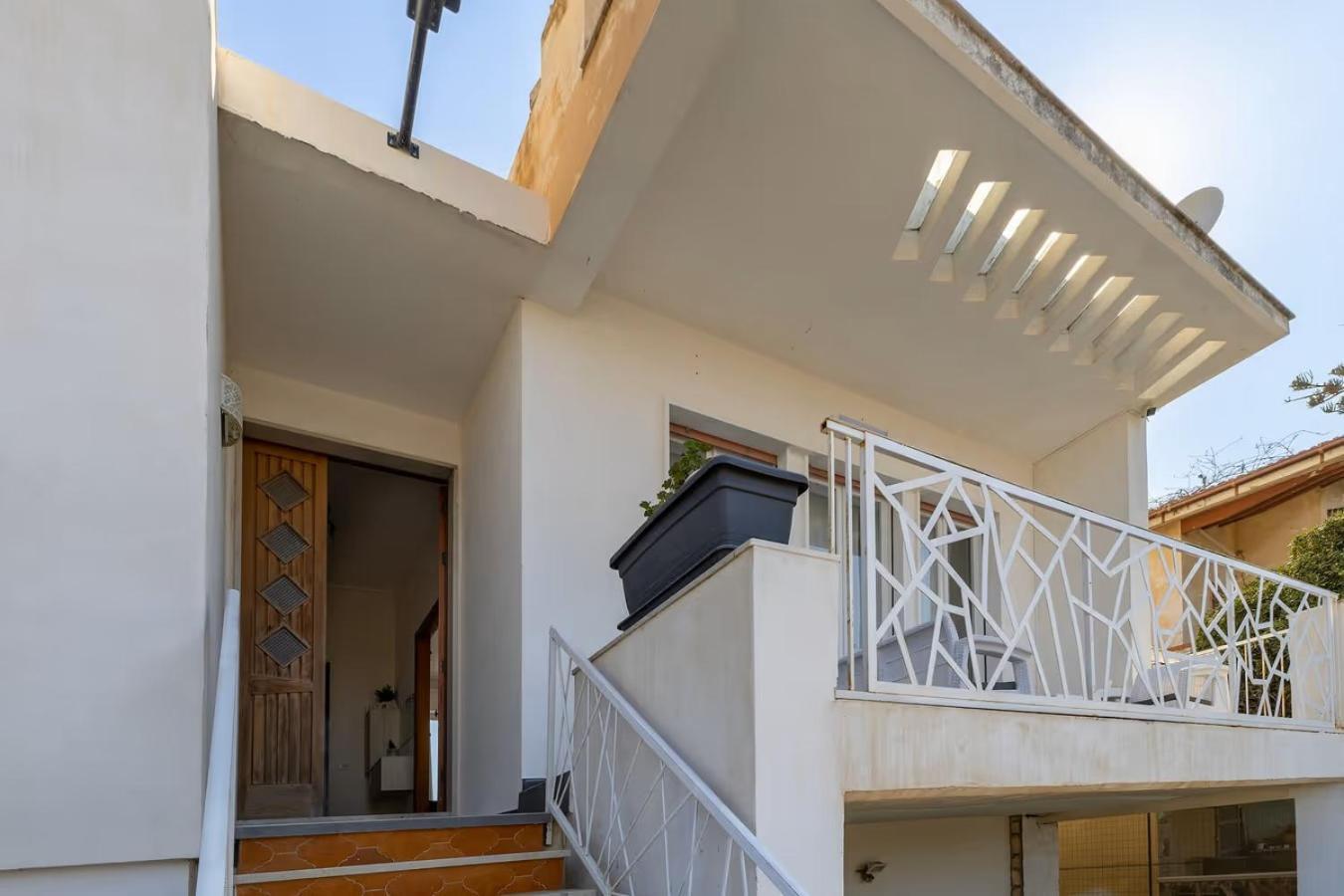 Casa Sicilia - Riviera Sicily Beach Guest House دونّالوكاتا المظهر الخارجي الصورة