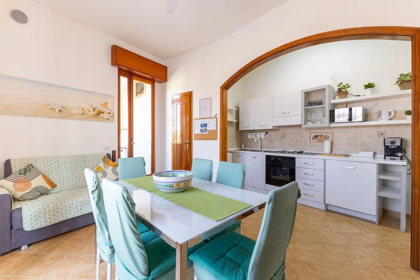 Casa Sicilia - Riviera Sicily Beach Guest House دونّالوكاتا المظهر الخارجي الصورة